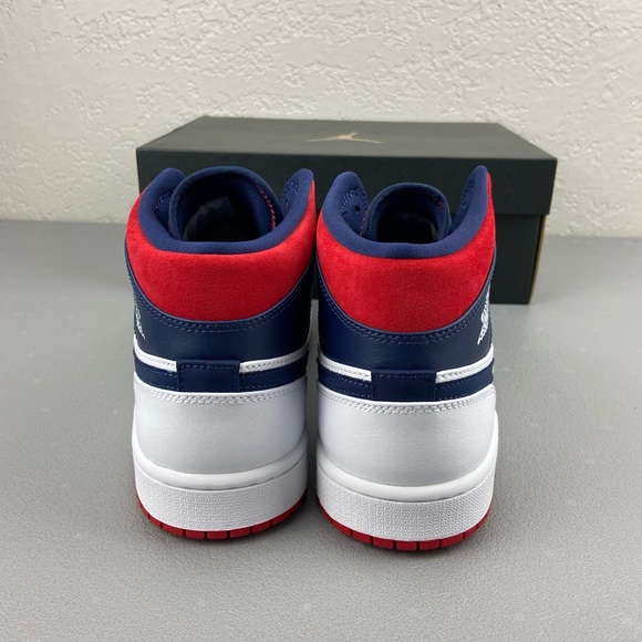 Air Jordan 1 Mid SE White Navy Red 852542-104 - Picture 4 of 5